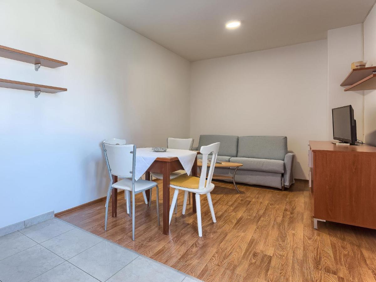 Apartment Nika-3 By Interhome Umago Esterno foto